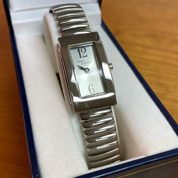 Steel by Design Ladies Silver Tone Stainless Steel Rectangle Face Watch - Picture 6 of 8